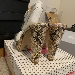 High Heels size 6
